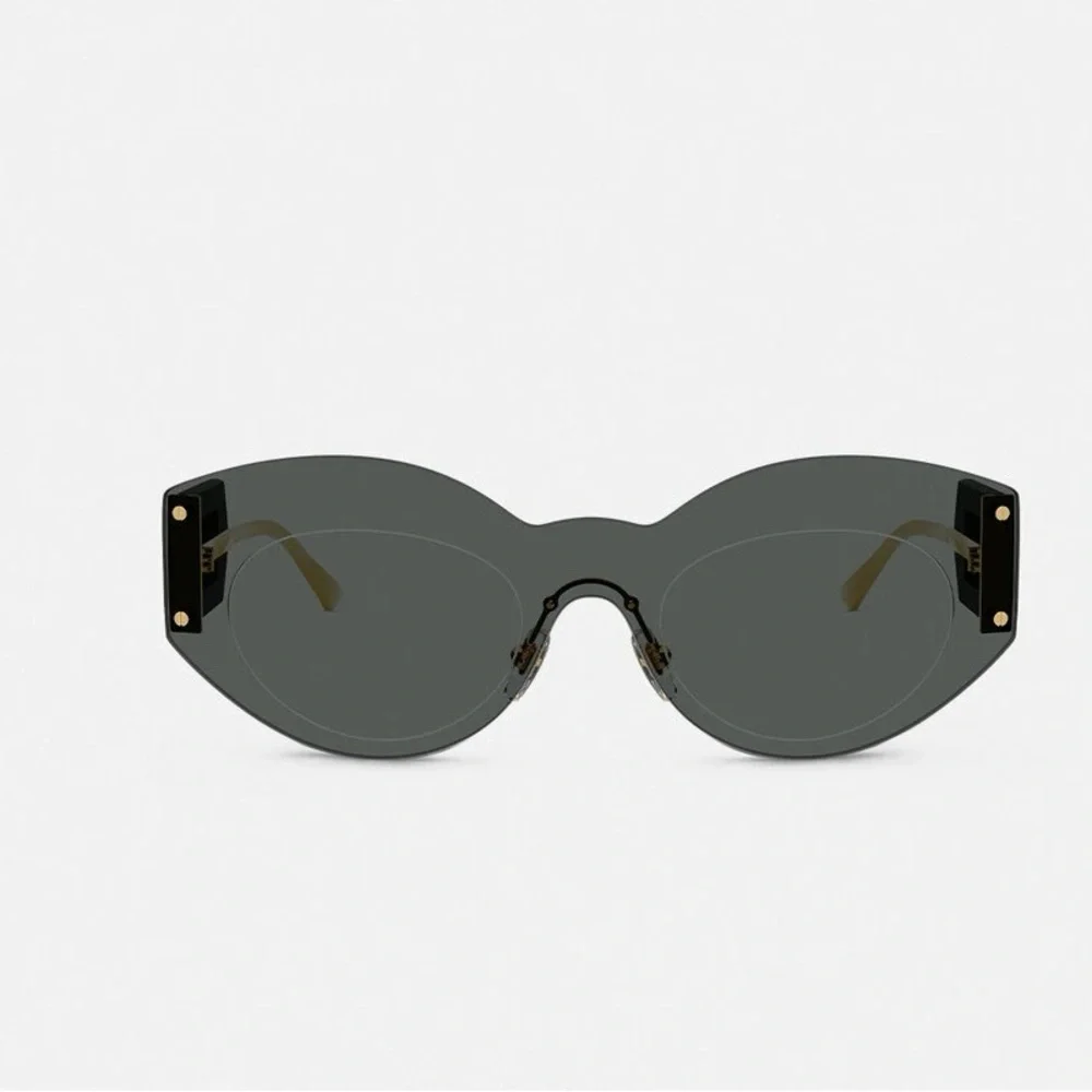 Versace Sunglasses - Picture 1 of 10